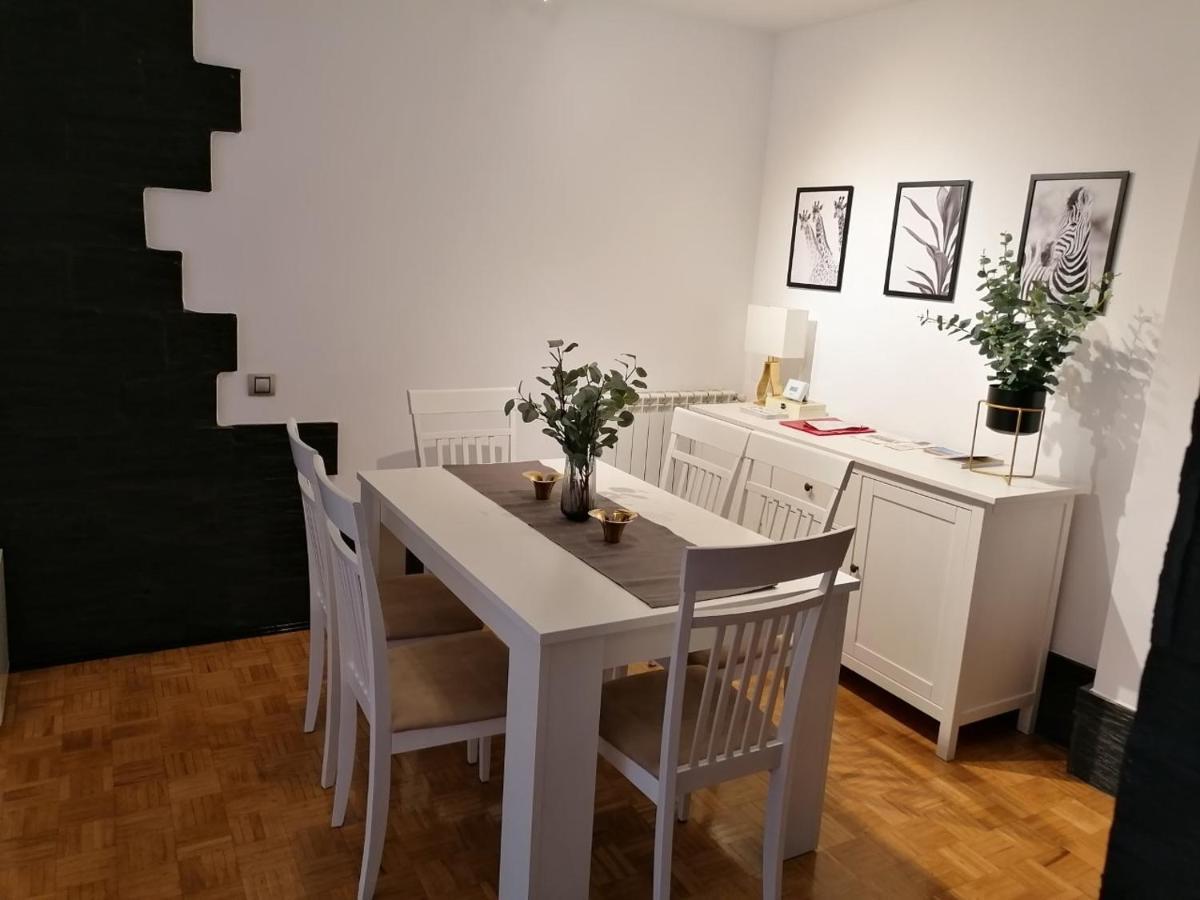 Apartamento Maracaibo Apartment Astorga Bagian luar foto